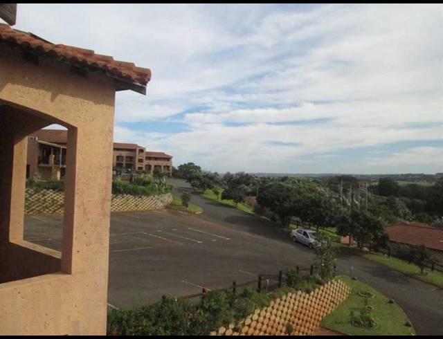 3 BEDROOM APARTMENT FOR SALE IN ROCKLANDS